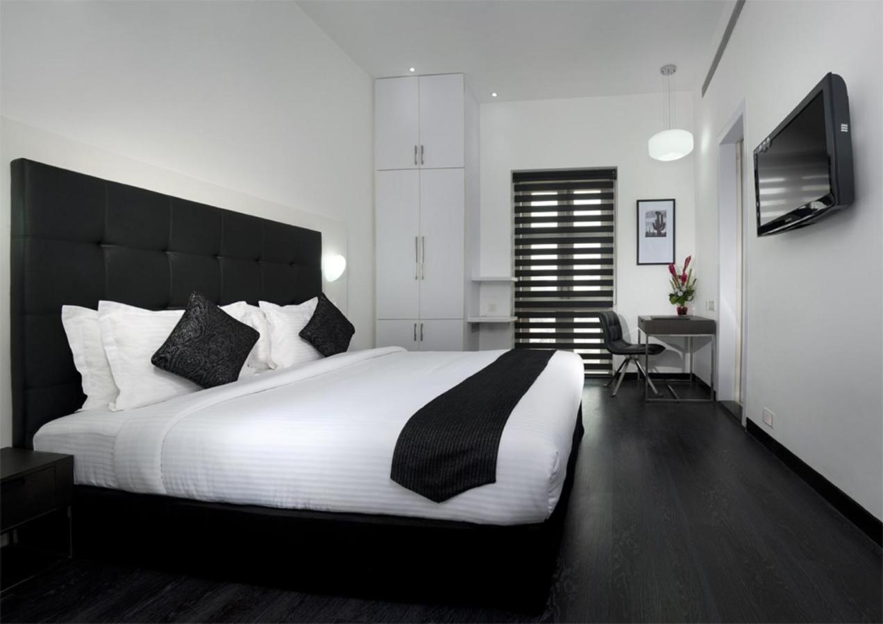 Sapphire Suite Calcutta  Esterno foto