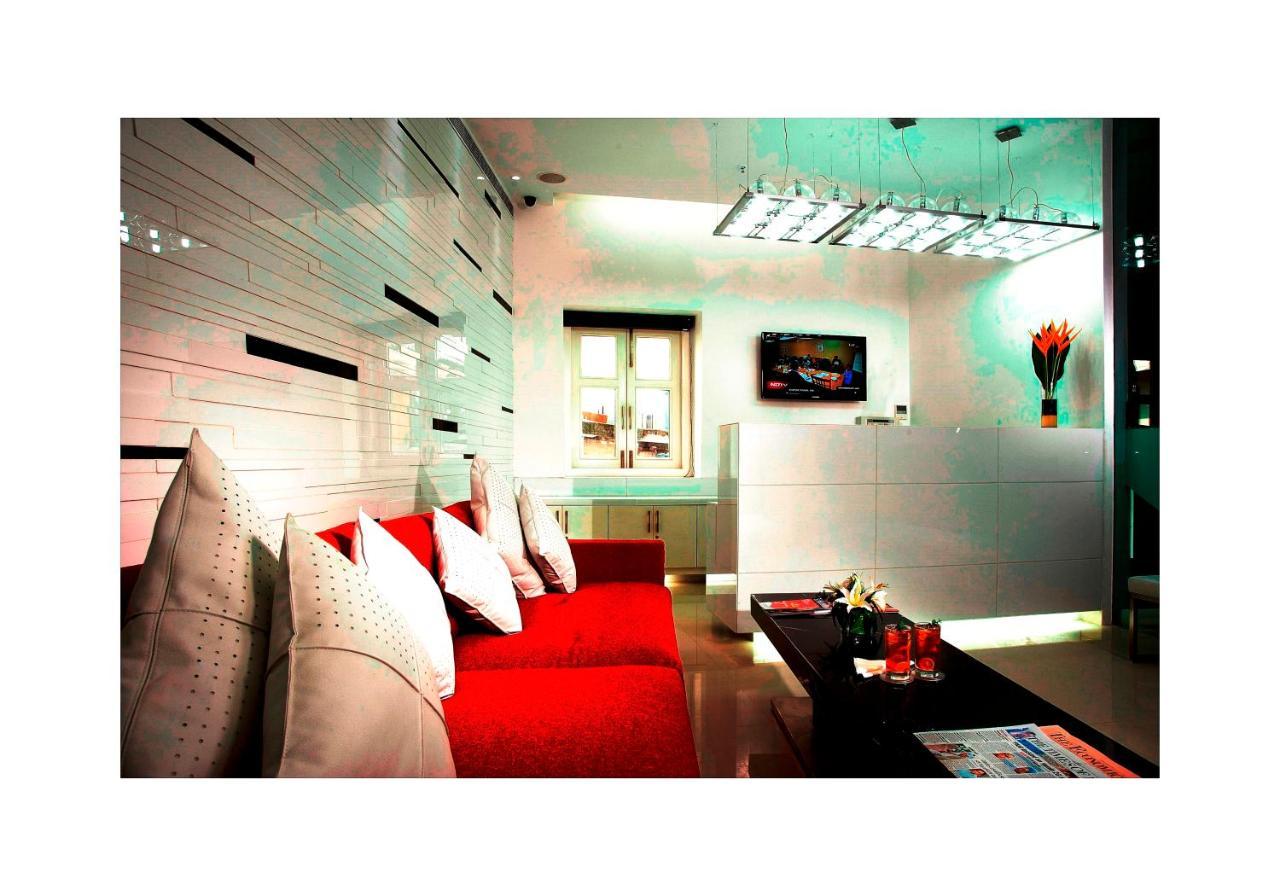 Sapphire Suite Calcutta  Esterno foto