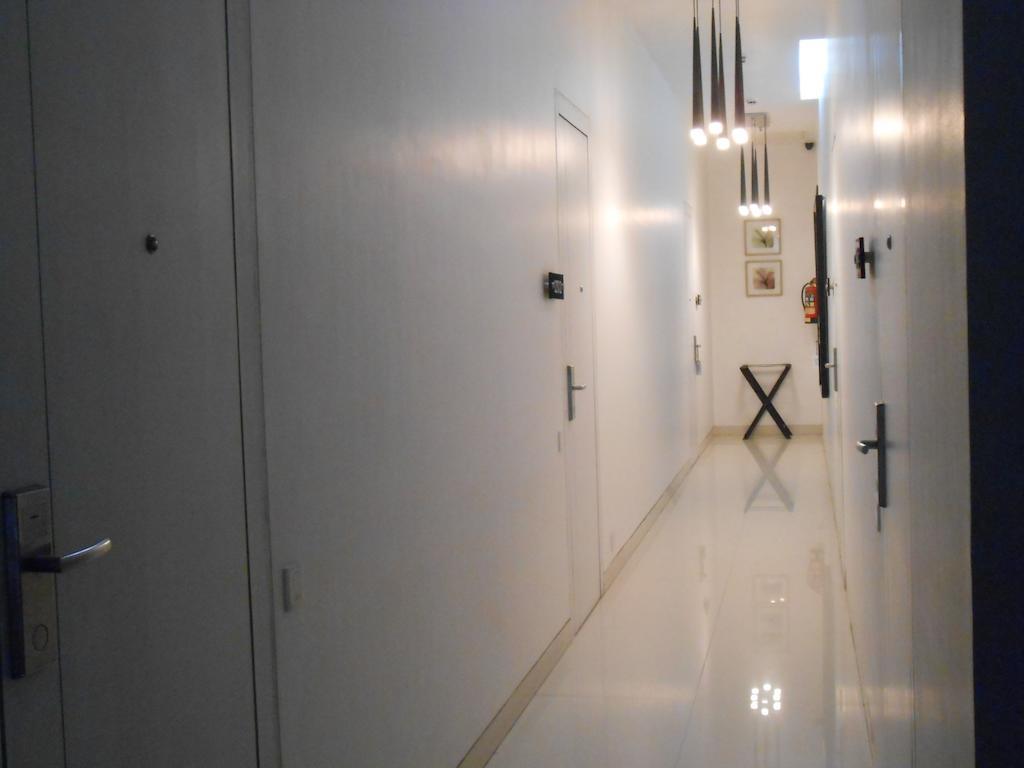 Sapphire Suite Calcutta  Esterno foto